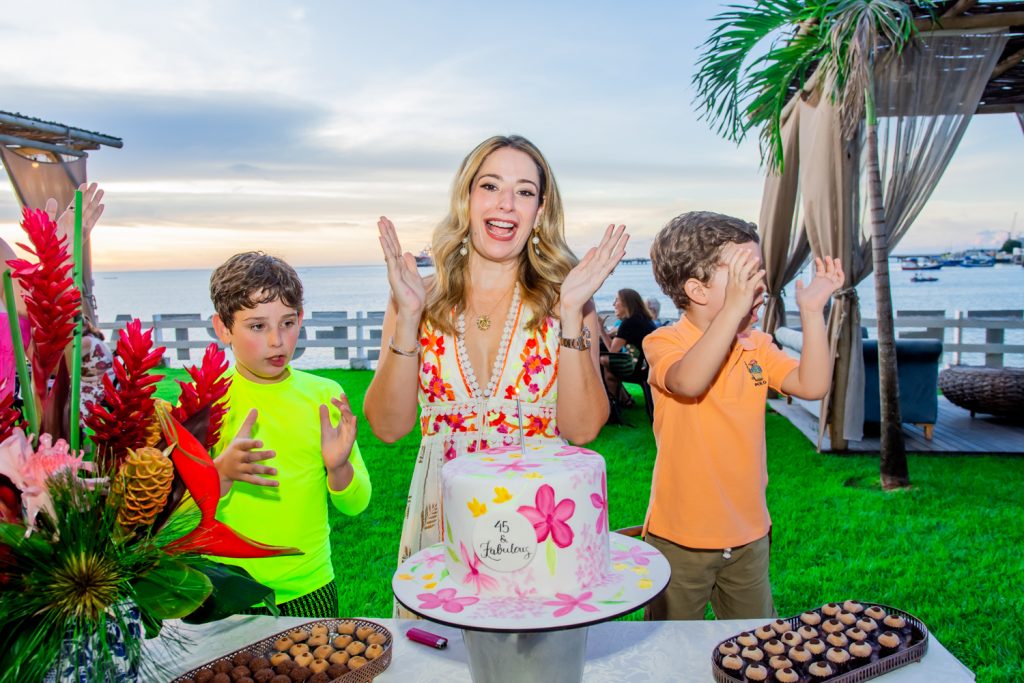 
				Sílvio, Silvinha e Gabriel de Castro
				