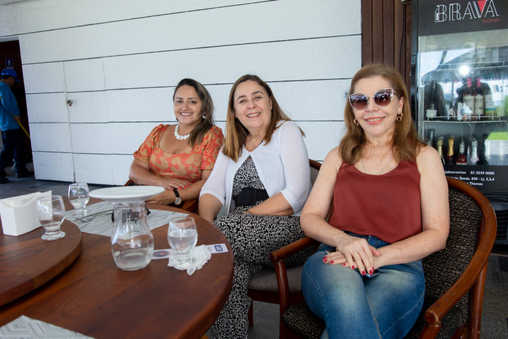 Suelen Nogueira, Maria Eduarda Barreira E Gláucia Arruda