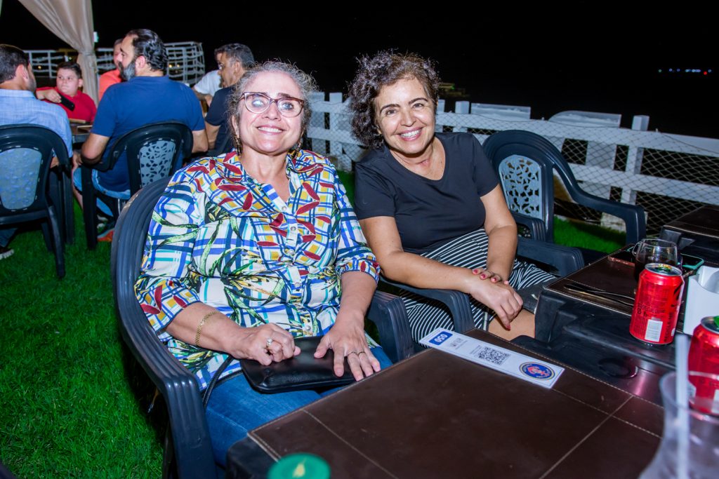 Tely Andrade E Kelvia Linhares