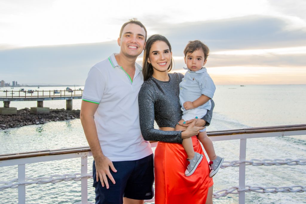 
				Tertuliano de Melo Neto, Isabelle e Pedro Marques
				