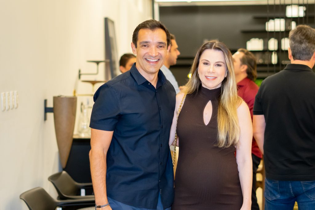 Valmique Gomes Filho E Livia Correia (2)