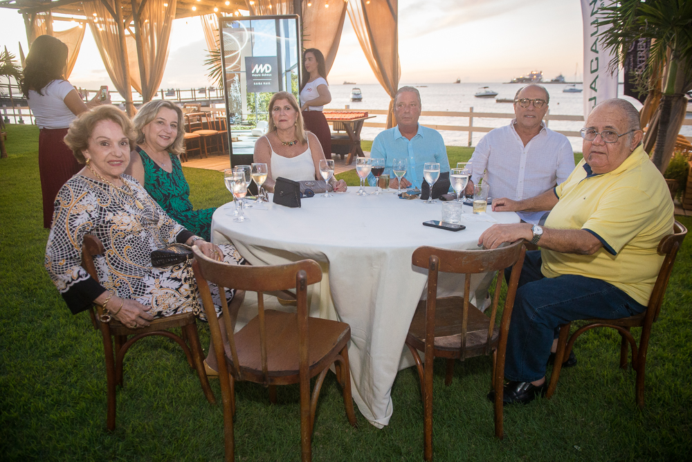 Vitória Philomeno, Maiza Guerreiro, Sophia Egytto, Roberto Studart, Ernane Napoleão E Cláudio Philomeno (1)