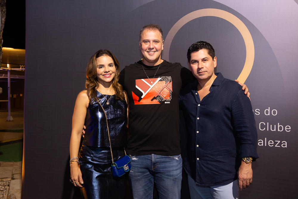 Viviane E Fabricio Martins, E Pompeu Vasconcelos (2)