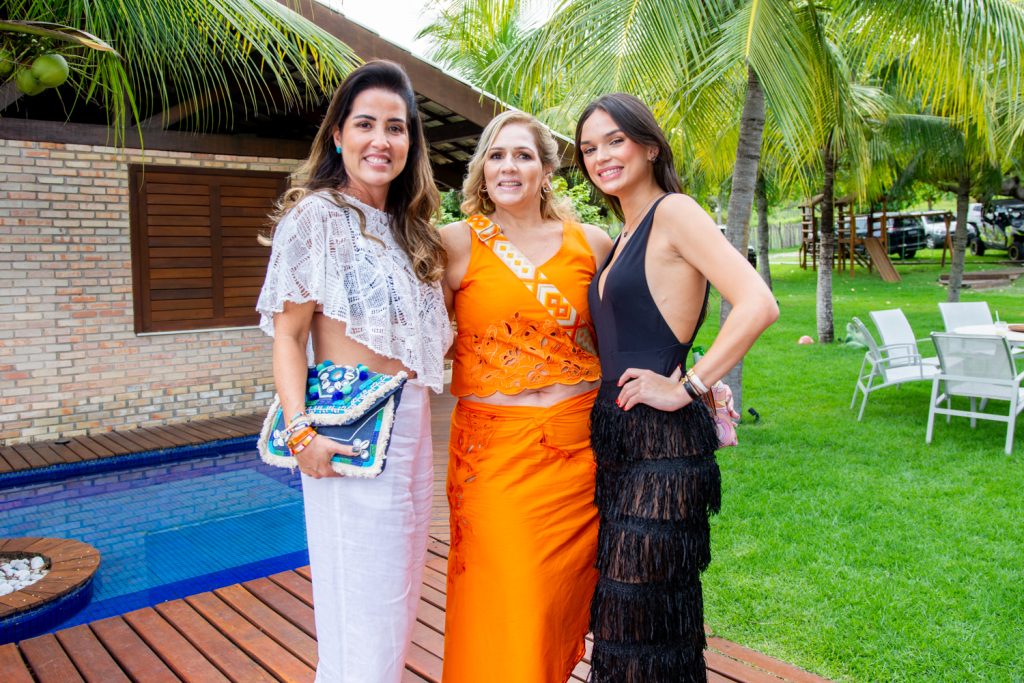 Vladia Barreira, Marcia Peixoto E Mariana Albuquerque (21)