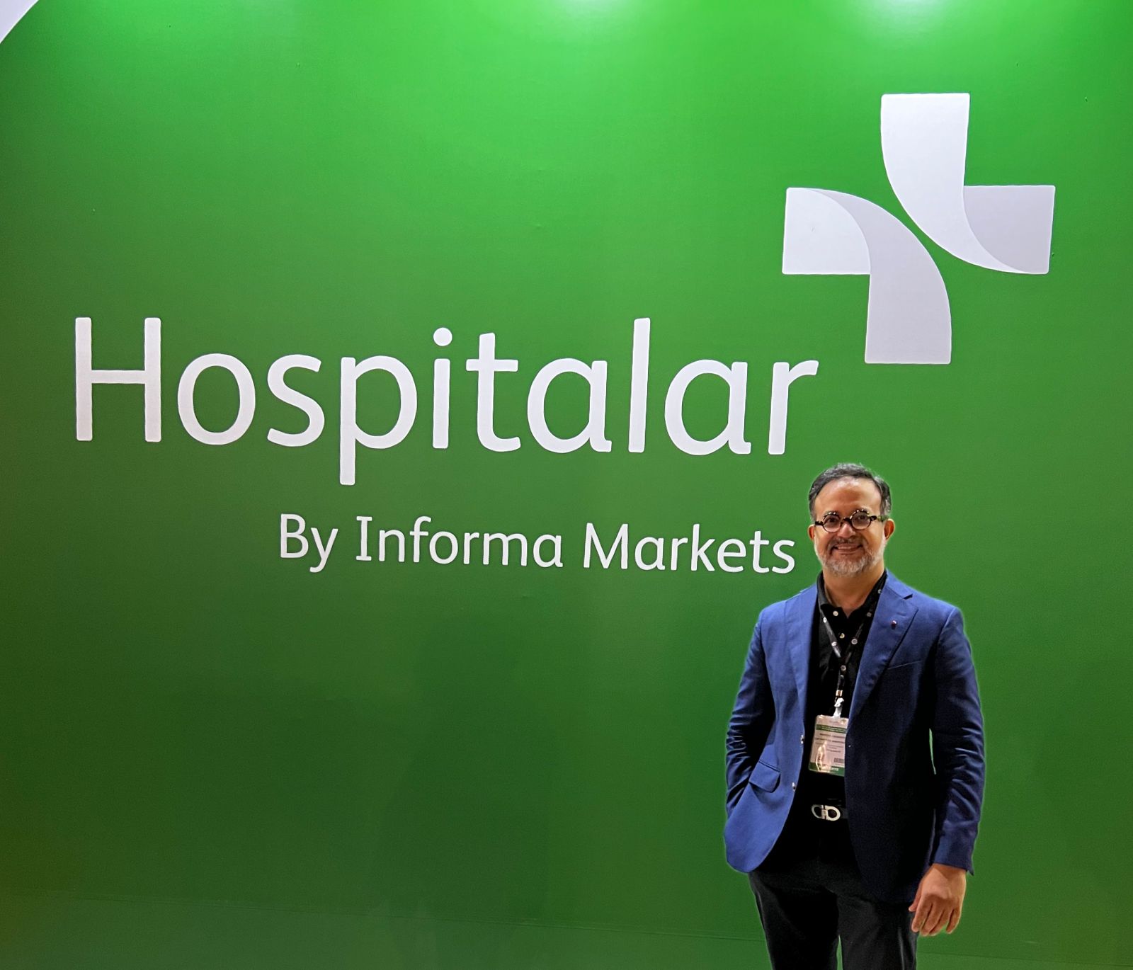 Dr. Márcio Crisóstomo participa da Feira Hospitalar, em São Paulo, e traz novidades tecnológicas ao Instituto Crisóstomo Dr. Márcio Crisóstomo participa da Feira Hospitalar, em São Paulo, e traz novidades tecnológicas ao Instituto Crisóstomo