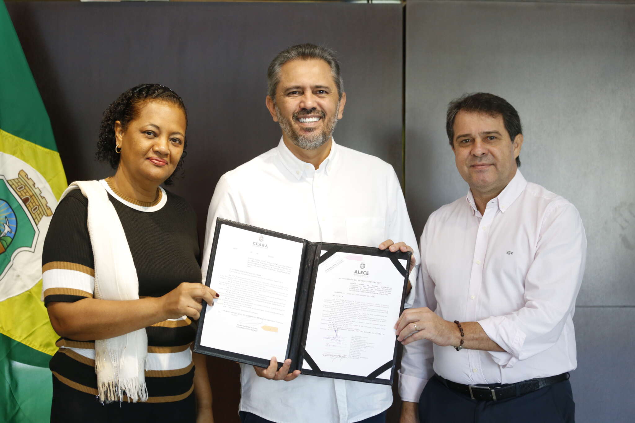 Governo sanciona Lei que reajusta bolsas acadêmicas com investimento de R$ 67 milhões por ano