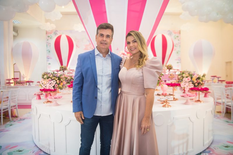 Mundo mágico - Liliane e Alexandre Meira celebram o 10º aniversário da herdeira Ana Letícia