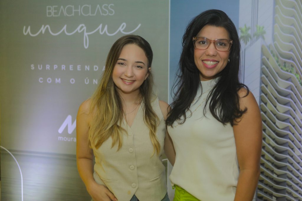 Ana Beatriz Santos E Raquel Becker