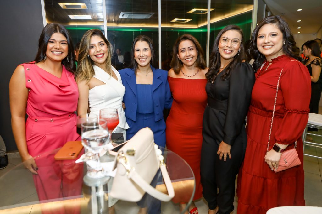 Ananda Colares, Livia Nogueira, Catarina Baltazar, Patricia Lopes, Isadora Peixoto E Nicole Braga