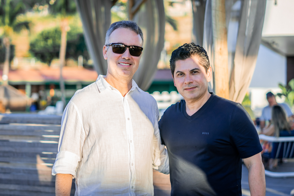 Anderson Valença E Pompeu Vasconcelos