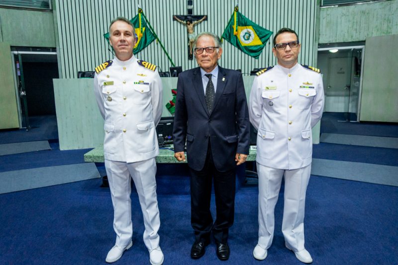 sessão solene - Dia da Marinha do Brasil é celebrado em solenidade na Alece