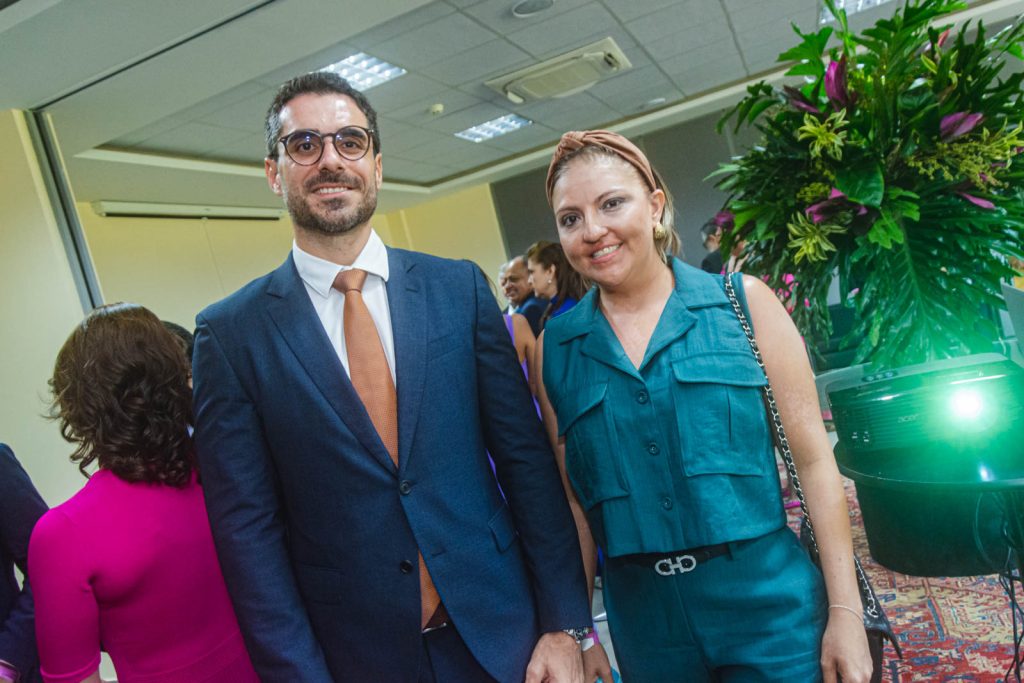 Andre Xerez E Sara Sombra