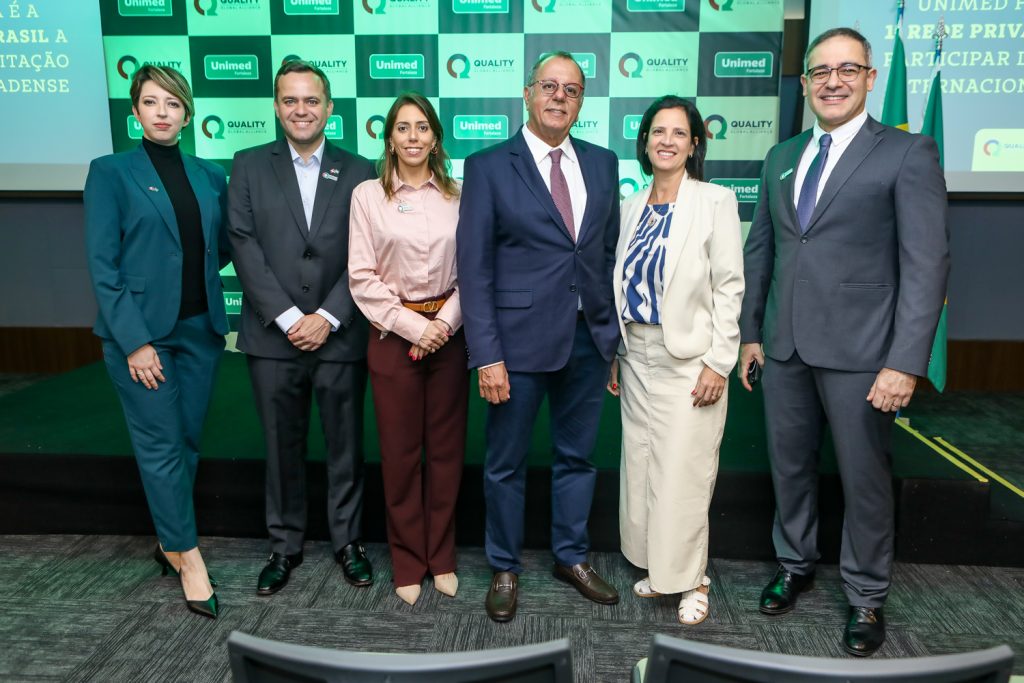 Ariadne Oliveira, Diogo Senra, Camila, Rubens E Daniela Covello E Gustavo Colares