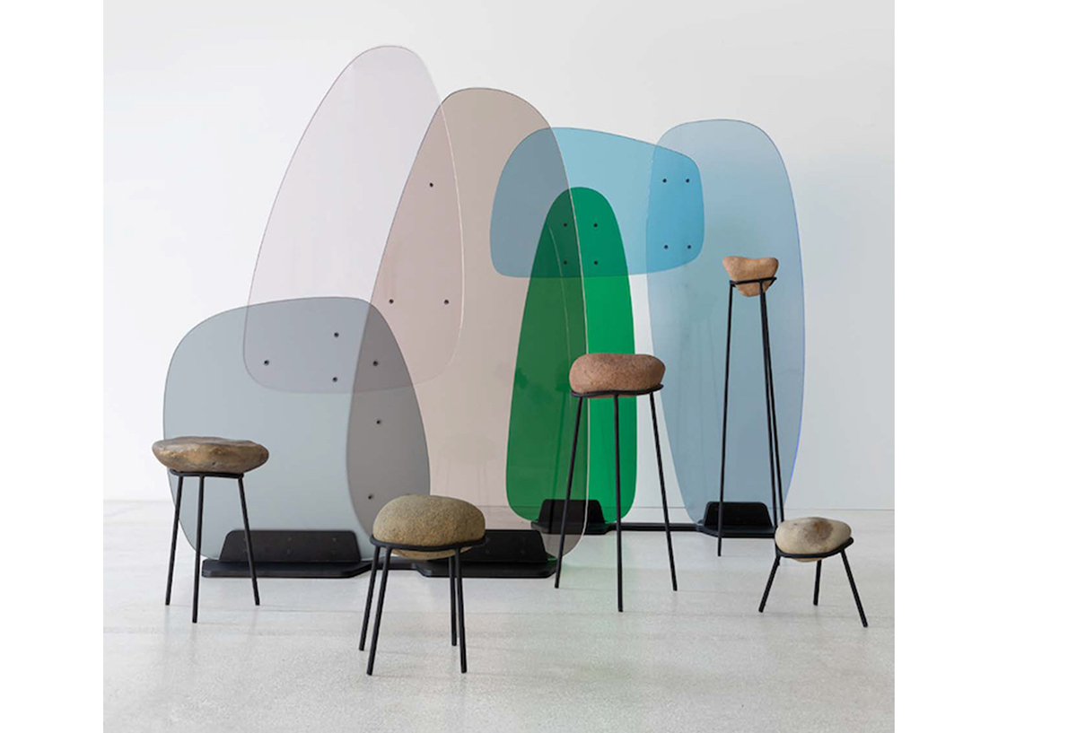 Bancos feitos em pedras – Entre o mundo Industrial e o natural, as criações em design autoral Bancos feitos em pedras – Entre o mundo Industrial e o natural, as criações em design autoral