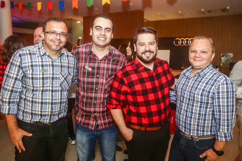 Bergue Santos, Marcelo Fernandes, Luann Soares E Charley Oliveira