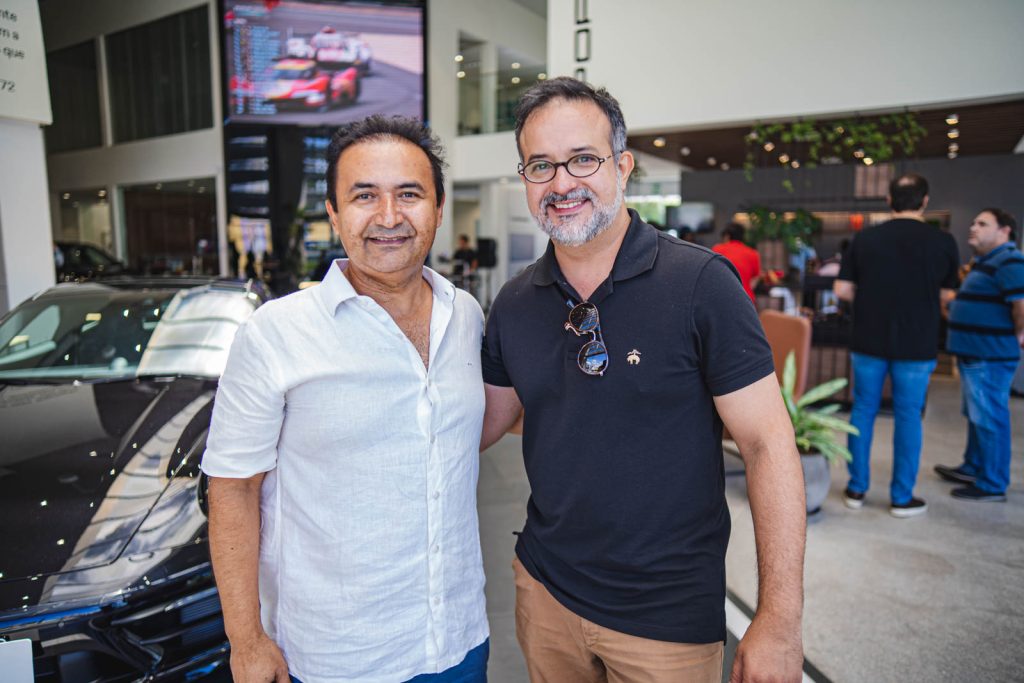 Cesar Caetano E Marcio Crisostomo