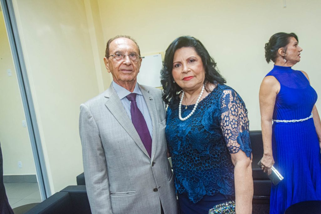 Clecio Aguiar E Nailde Pinheiro