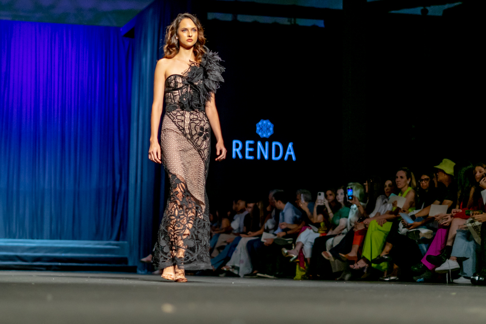 Coleção Maria Vai Com As Outras Da RendÁ (138)