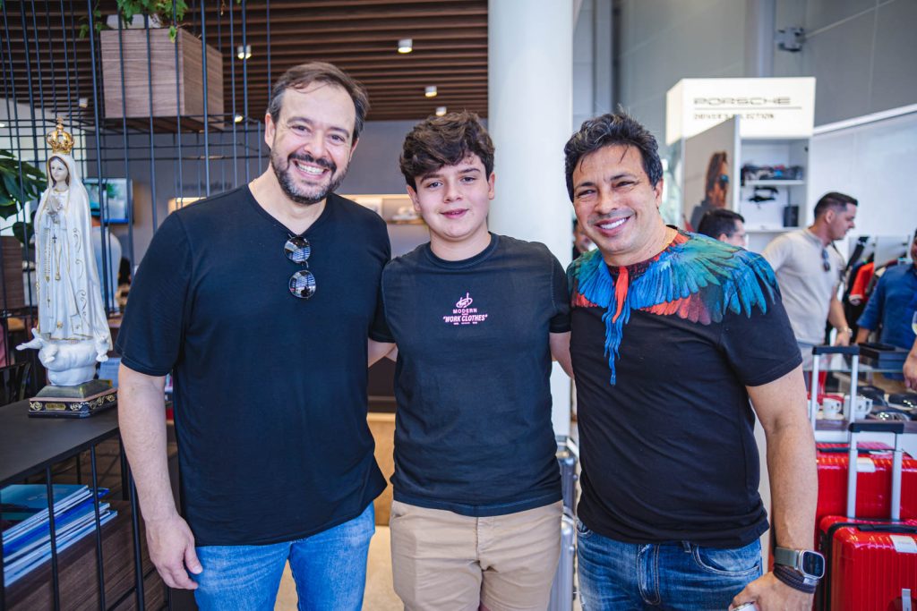 Daniel Carvalho, Joao Pedro E Padua Rodrigues
