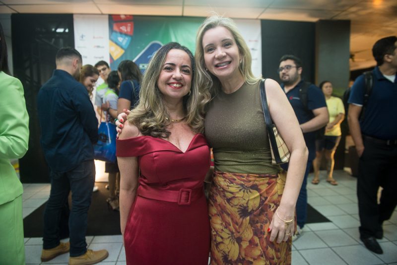 Troféu PMQA - Fetrans realiza cerimônia de entrega do 20º Prêmio Melhoria da Qualidade do Ar