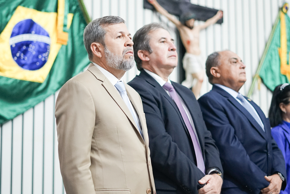 Élcio Batista, Paulo Regis Botelho E Teodoro Silva Santos