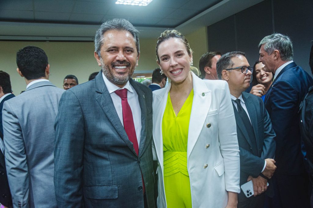 Elmano De Freitas E Jade Romero