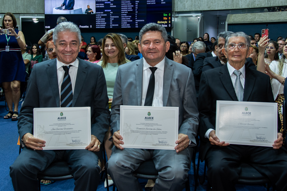 Everton Fernandes, Everton Silva E Alberto Farias (5)