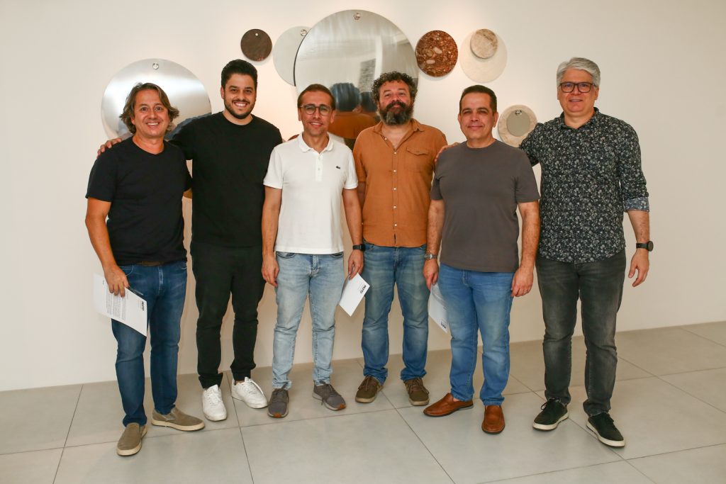 Exposição De Arte Cecilia Bichucher (14)