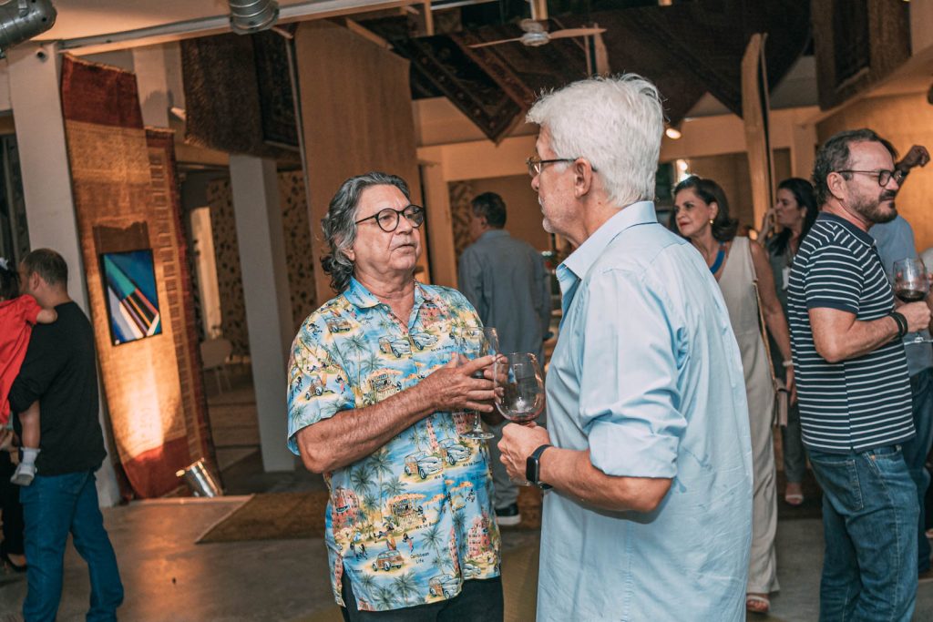 Exposicao Emocoes Em Cores De Cesar Fiuza (9)