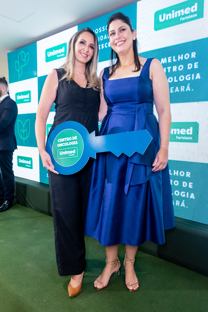 Fernanda Colares E Naiana Cunha