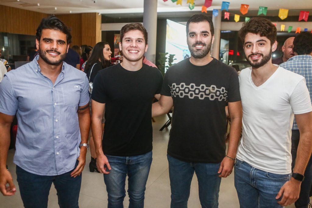 Fernando Costa, Artur Barroso, Rodrigo Freitas E Antonio Neto (2)