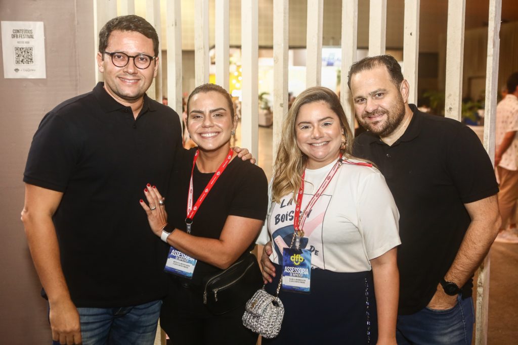 Flavio Lopes, Renata Benevides, Karla Rodrigues E Leandro Carvalho