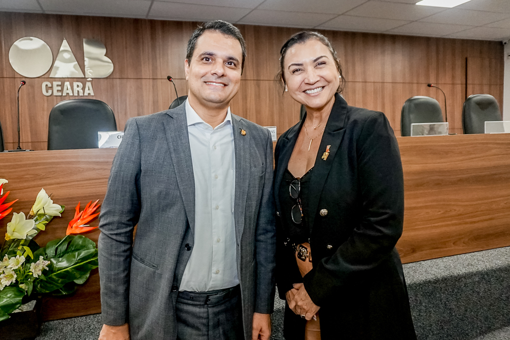 Gardel Rolim E Debora Lima