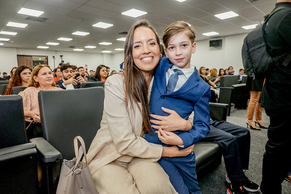 Giselle Bezerra E Gael Ferreira Gomes
