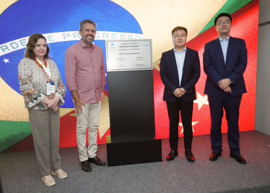 Elmano Freitas participa da inauguração de fábrica de hidrômetros eletrônicos