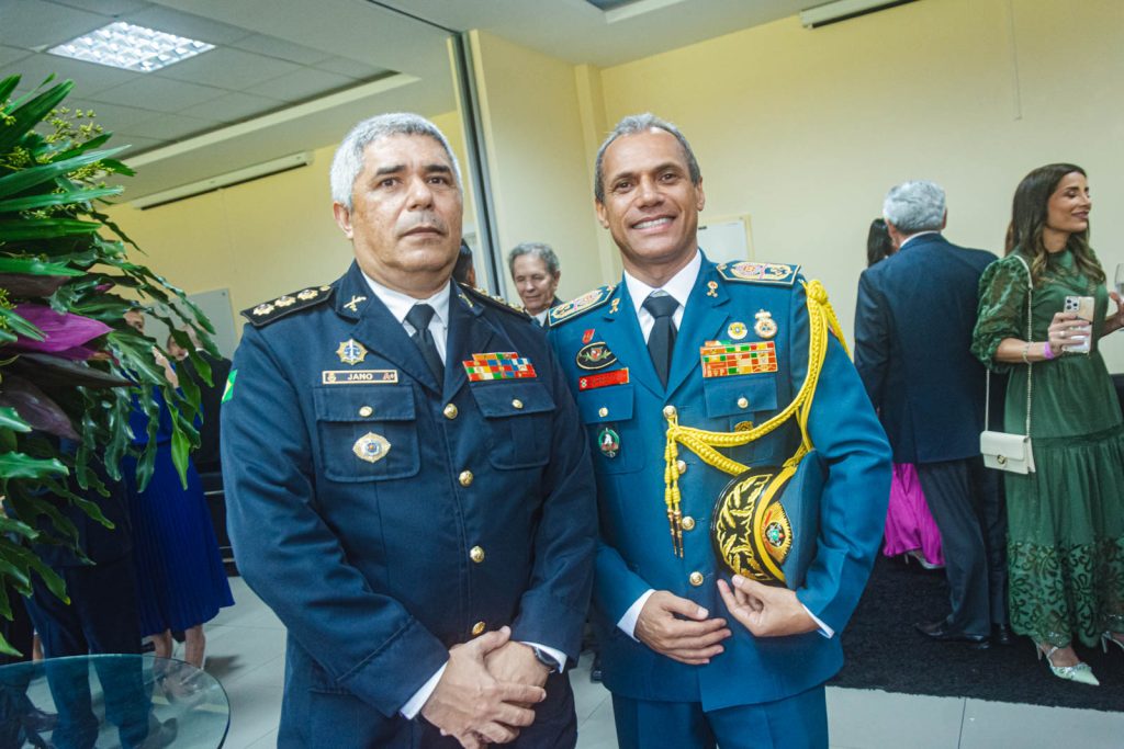 Jano Emanuel E Claudio Barreto