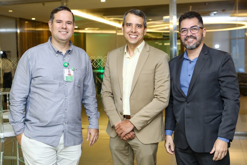 Joao Albuquerque, Nelson Simas E Jonas Alencar