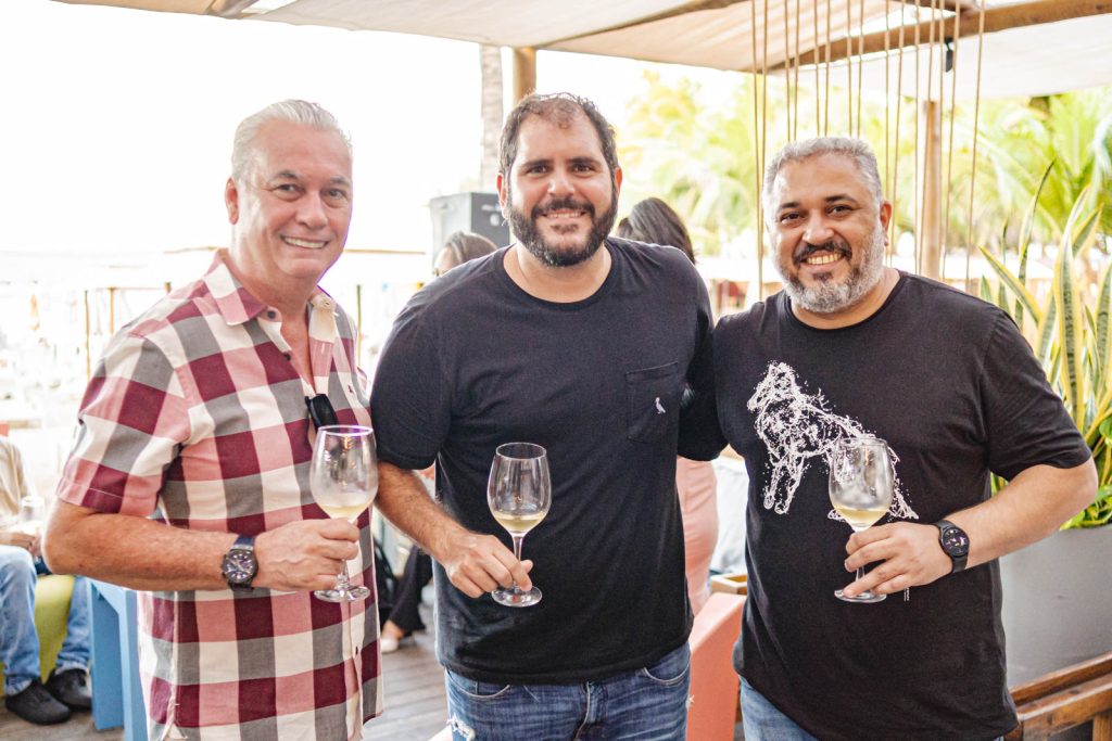 Jose Fernandes, Eduardo Castelao E Roger Fernandes