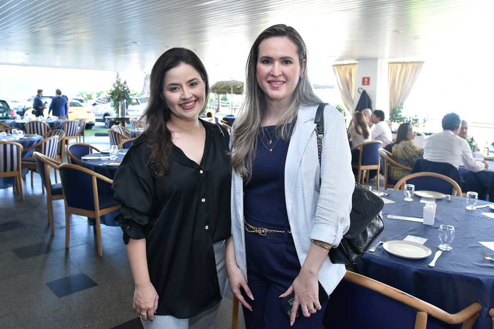 Juliana Valente E Dayse Ellen (1)