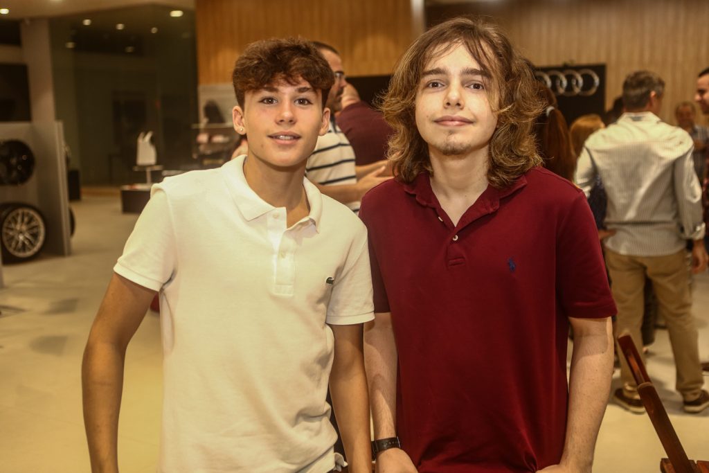 Julio Cesar Brito E Cesar Costa