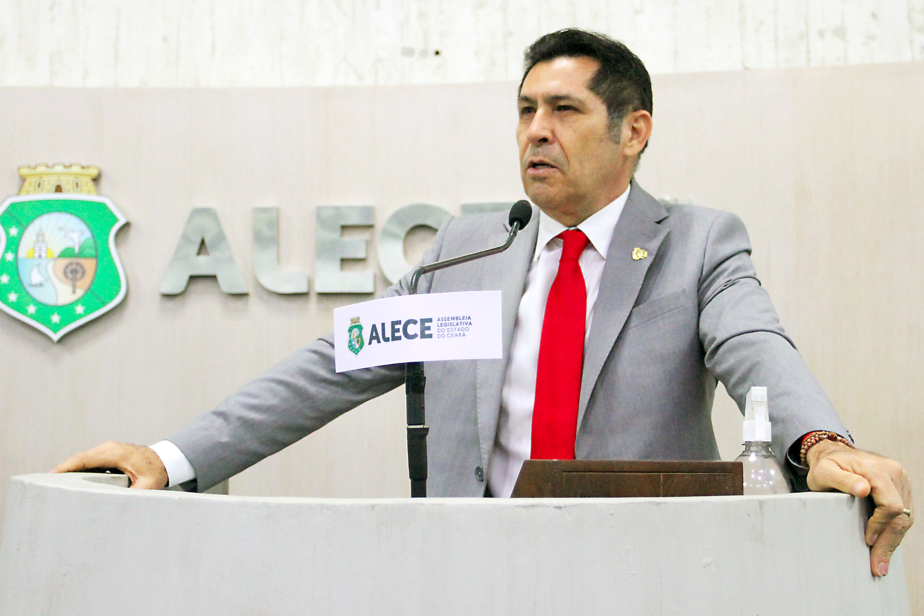 De Assis Diniz assegura que Elmano mantém diálogo aberto com grevistas do Ensino Superior