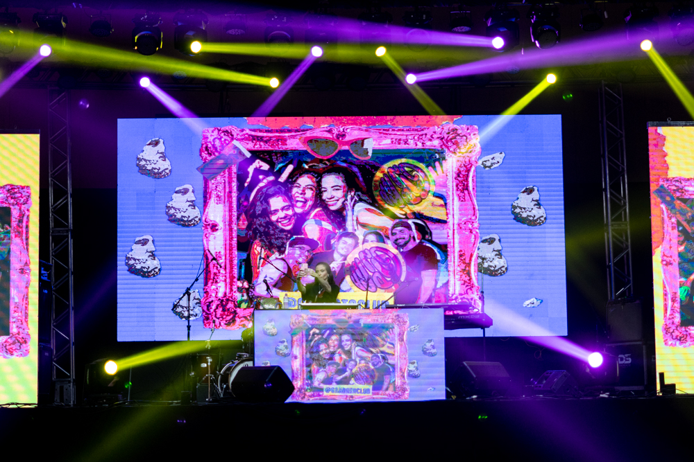 Lia Pressler E Thigas (5)