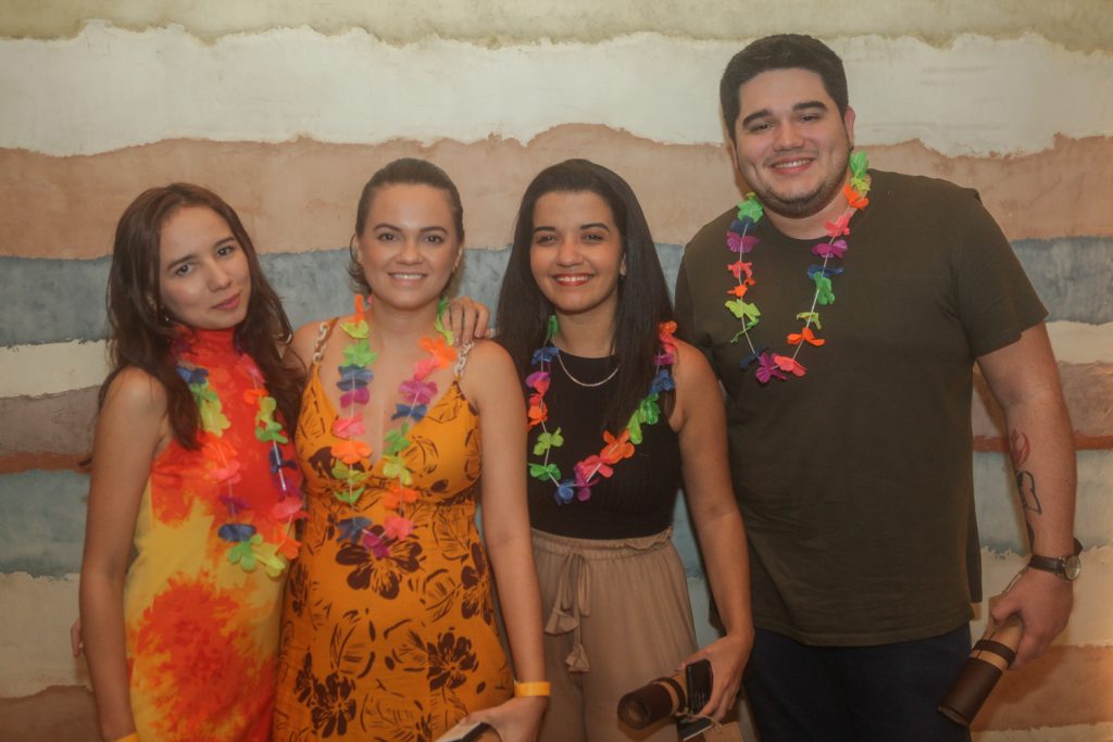 Lilia Ramos, Alane Oliveira E Isabel Holanda E Felipe Damasceno