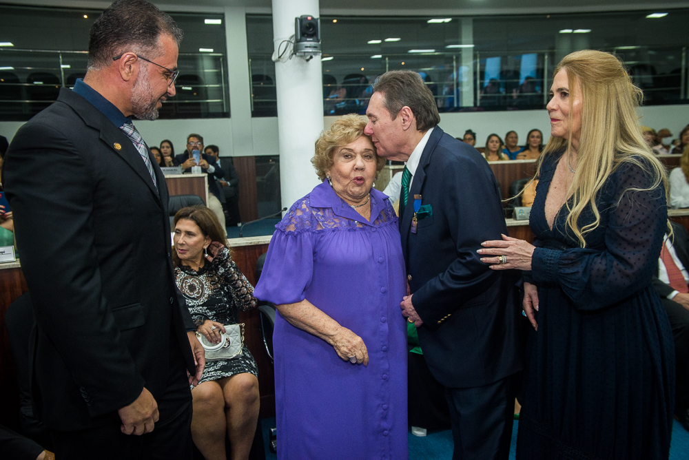 Luciano Girão, Consuelo Dias Branco, Ivens Dias Branco Jr E Morgana Dias Branco (24)