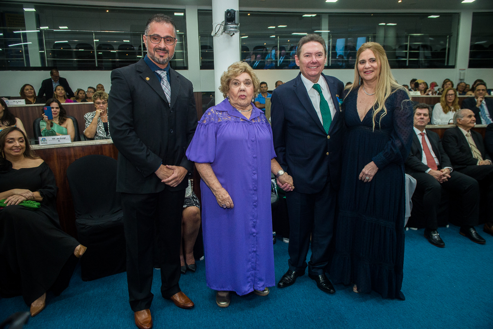 Luciano Girão, Consuelo Dias Branco, Ivens Dias Branco Jr E Morgana Dias Branco (41)