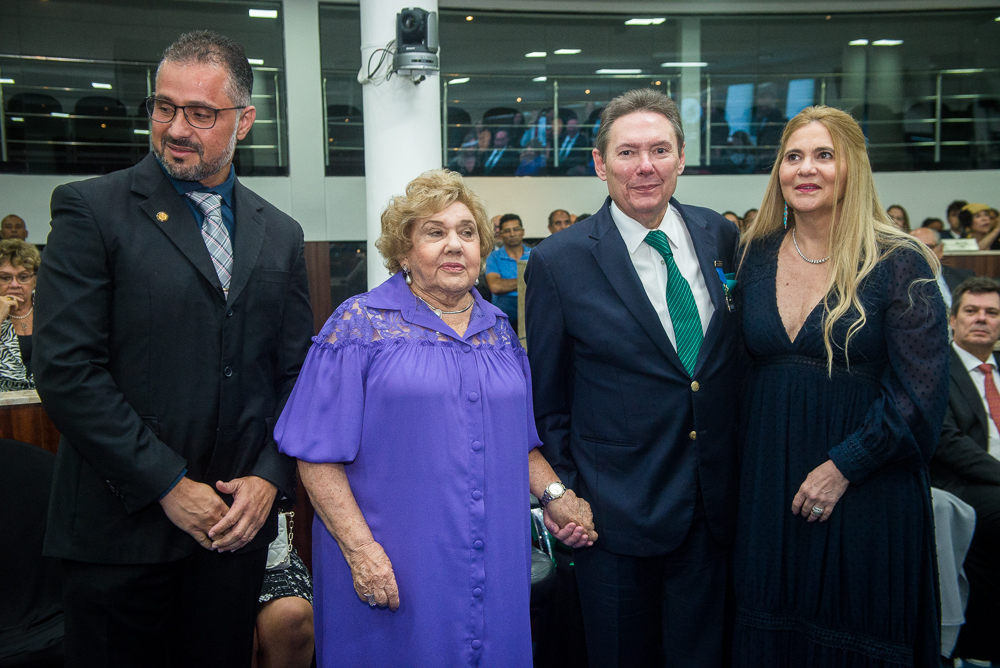 Luciano Girão, Consuelo Dias Branco, Ivens Dias Branco Jr E Morgana Dias Branco (46)
