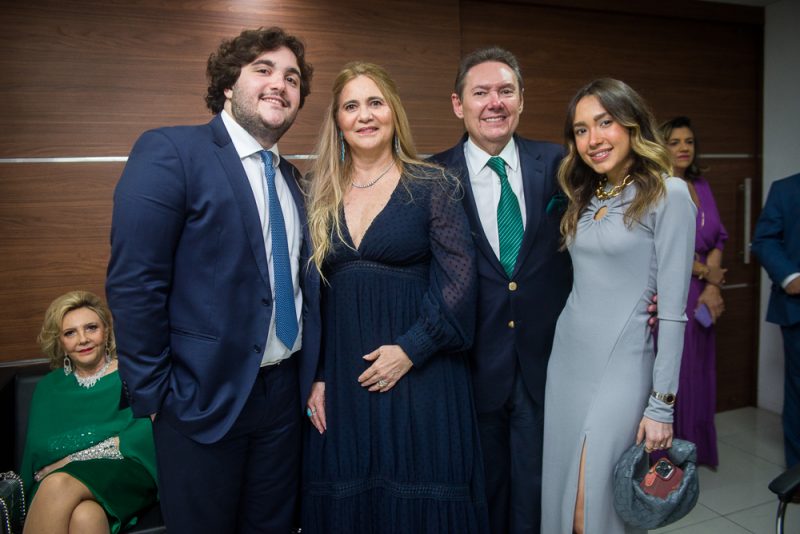 Reconhecimento - Ivens Dias Branco Jr. é agraciado com a Medalha Doutor Periguary de Medeiros