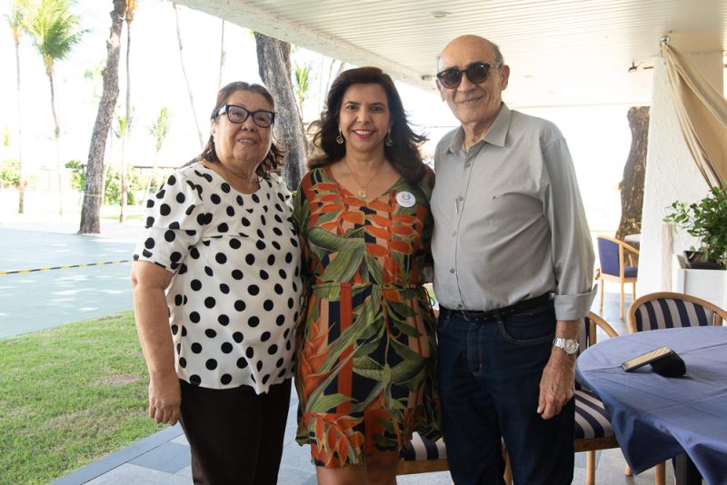 Saúde e Bem-estar - Iate Clube sedia sessão inaugural do Espaço Viva Alegre com terapia ocupacional para idosos