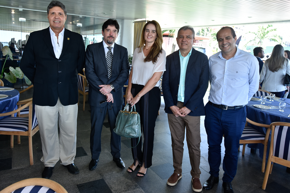 Marcos Oliveira, Adilson Benega, Gisele Castro, Chico Bonitão E Vanildo Muniz (1)