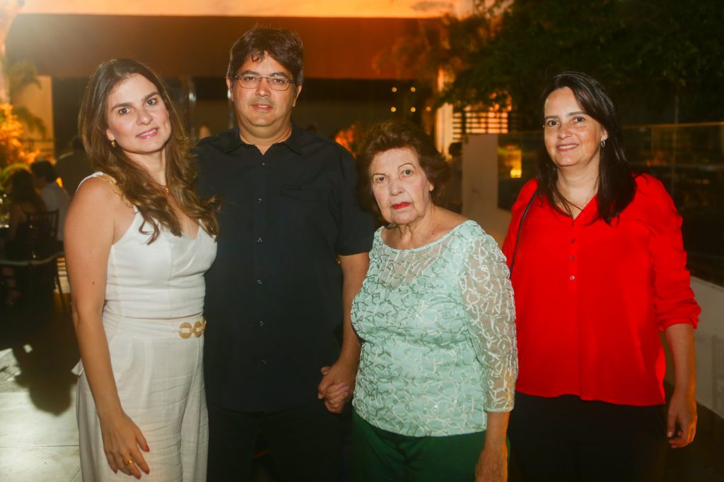 Marilia Meireles, Artur Costa, Margarida Barreira E Ana Paula Barreira (3)